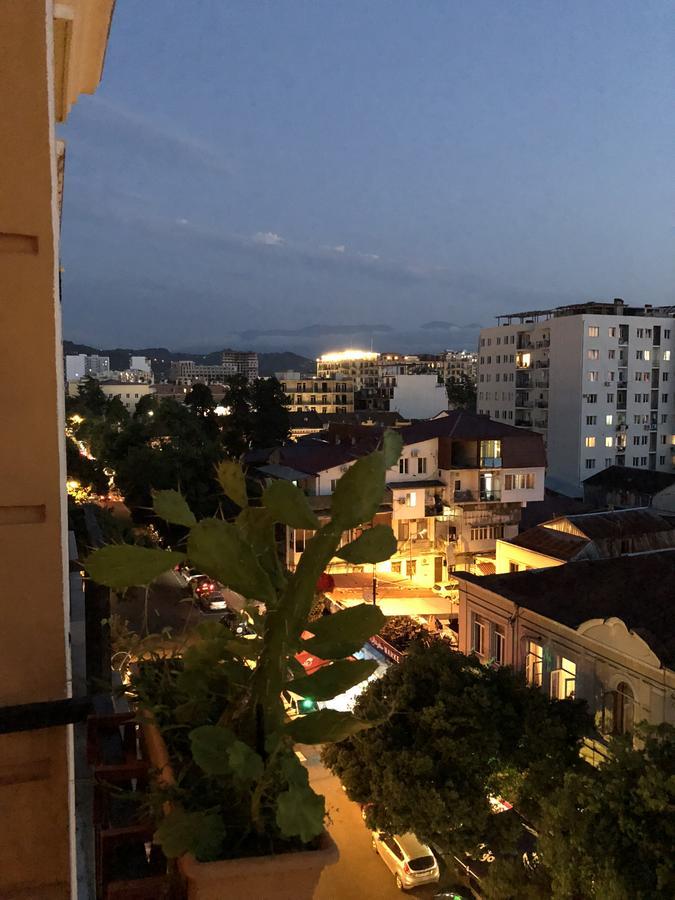 Apartment Gio Batumi Zewnętrze zdjęcie